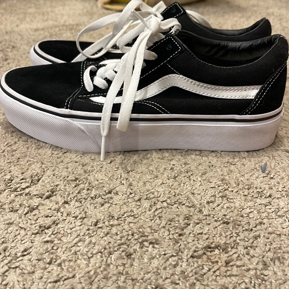 Black and White Vans - Picture 2 of 7